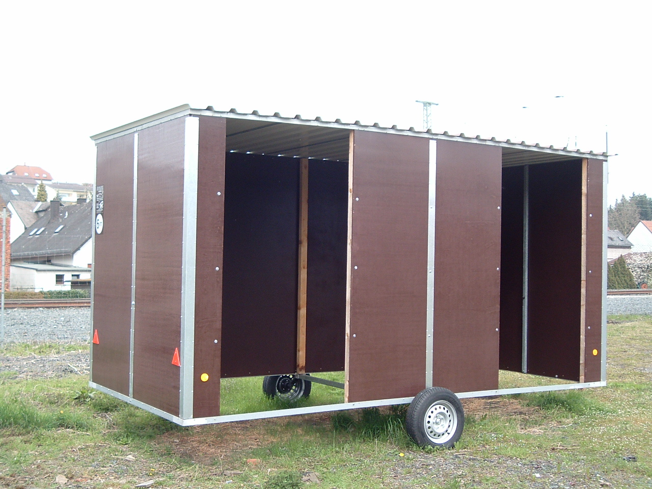 Mobile Pferdeboxen